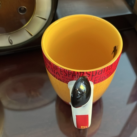 Toro ruckus coffee mug in excellent condition. - Picture 5 of 7
